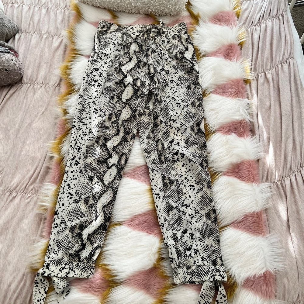Small Woven Snake Skin Pants